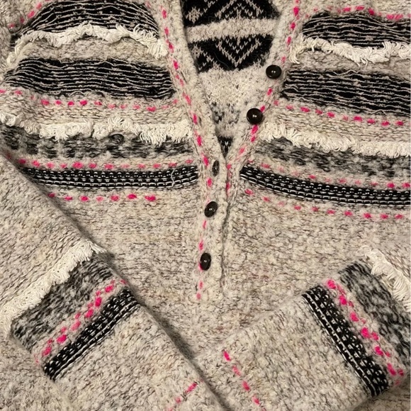 FP sweater - Picture 3 of 5